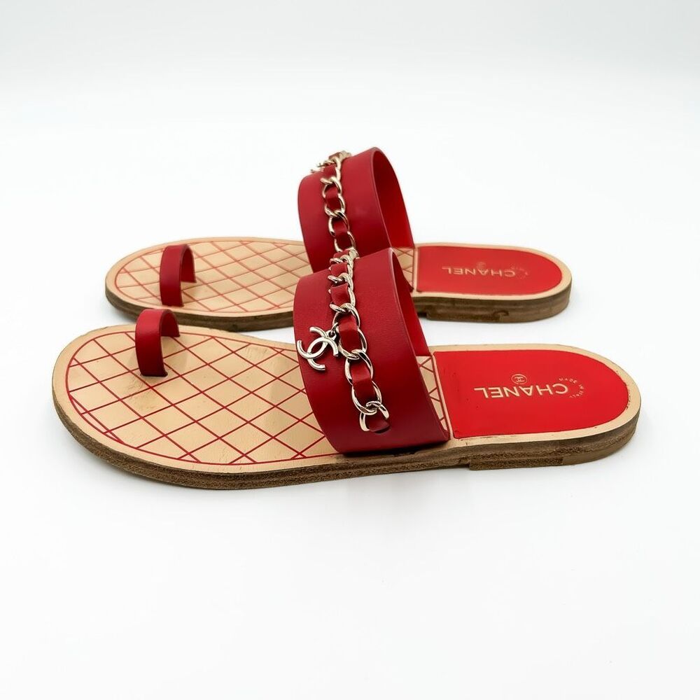 Chanel CC Logo Sandals Chain Leather Flats Size Eu 38.5, US 7.5-8 - Picture 4 of 14